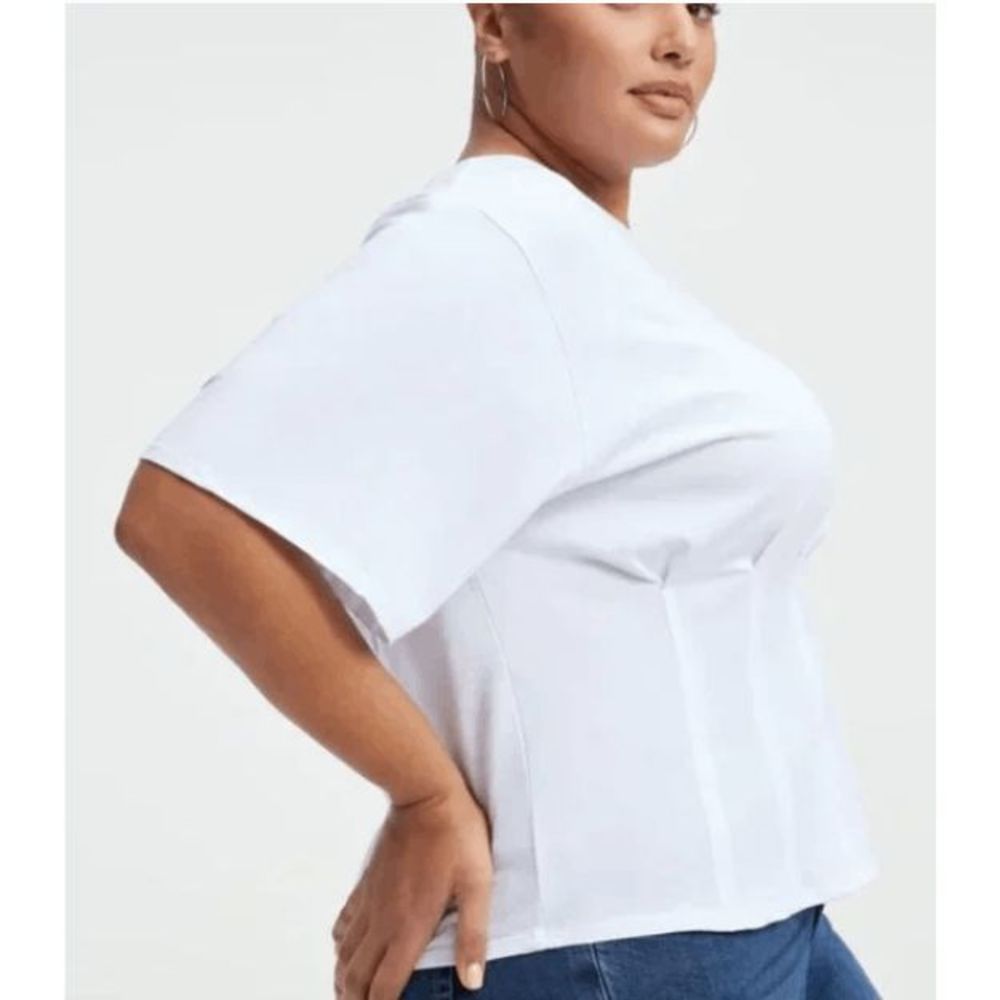 Good American Corseted T-Shirt White001 SZ 6(3XL)‎ NWT $55